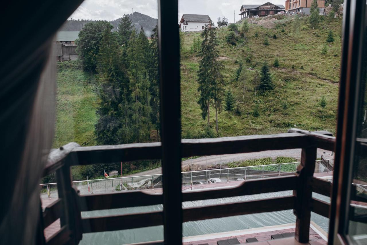 Spa Hotel Gora Bukovel Ngoại thất bức ảnh