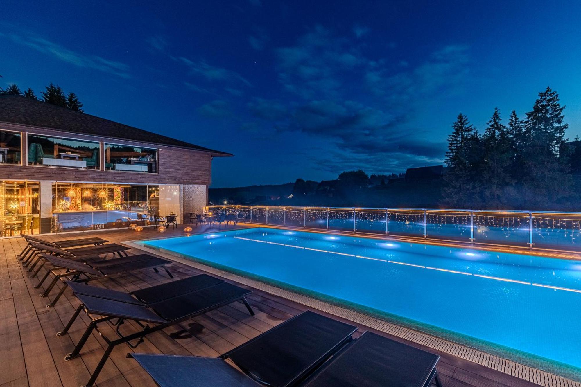 Spa Hotel Gora Bukovel Ngoại thất bức ảnh